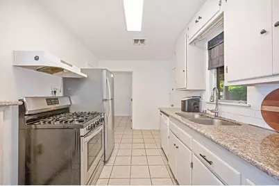 5629 49th Street, Sacramento, CA 95824 - Photo 17