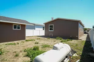 645 5th St, Willows, CA 95988 - Photo 15