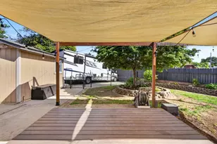 5700 Revelstok Dr, Sacramento, CA 95842 - Photo 39