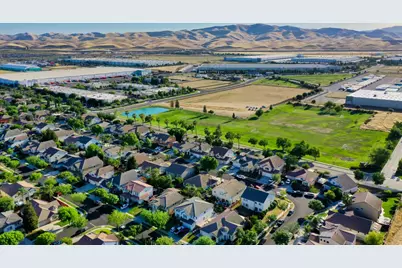 701 Beck Creek Lane, Patterson, CA 95363 - Photo 45
