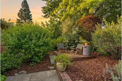 9798 Blue Lake Drive, Folsom, CA 95630 - Photo 7