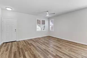 9649 Glacier Creek Way, Elk Grove, CA 95624 - Photo 17