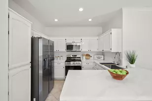 7775 Dersingham Dr, Sacramento, CA 95829 - Photo 21
