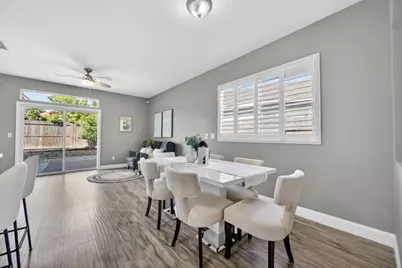 7915 Neyland Way, Sacramento, CA 95829 - Photo 15