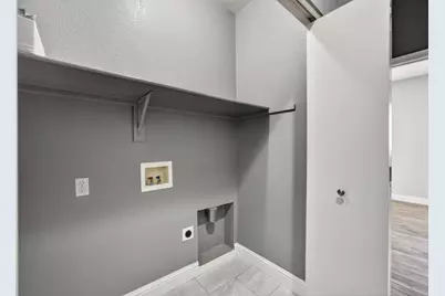 7915 Neyland Way, Sacramento, CA 95829 - Photo 23