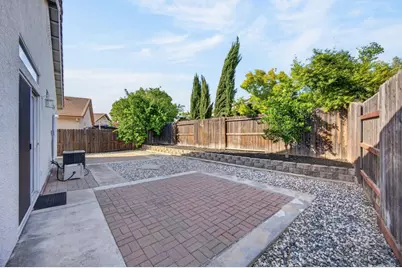 7915 Neyland Way, Sacramento, CA 95829 - Photo 39