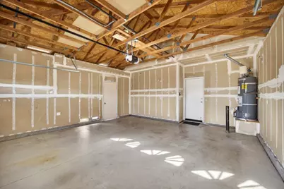 7915 Neyland Way, Sacramento, CA 95829 - Photo 37