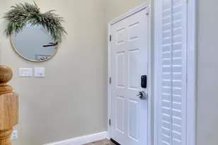 1977 Stocking St, Dos Palos, CA 93620 - Photo 9