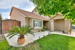 1977 Stocking St, Dos Palos, CA 93620 - Photo 5