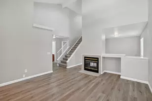 167 Creekside Cir, Sacramento, CA 95823 - Photo 11