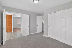 167 Creekside Cir, Sacramento, CA 95823 - Photo 31