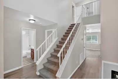 167 Creekside Circle, Sacramento, CA 95823 - Photo 19