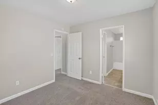 167 Creekside Cir, Sacramento, CA 95823 - Photo 33