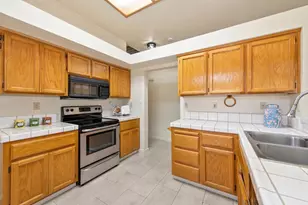967 Conwell Ct, Galt, CA 95632 - Photo 21