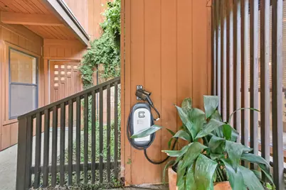 717 Bianco Court, Davis, CA 95616 - Photo 3