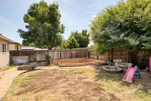 252 E Clinton Ave, Atwater, CA 95301 - Photo 23