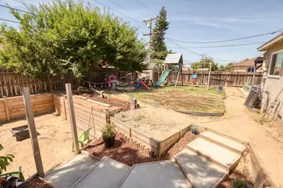 252 E Clinton Avenue, Atwater, CA 95301 - Photo 19