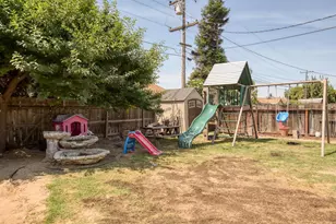 252 E Clinton Ave, Atwater, CA 95301 - Photo 19