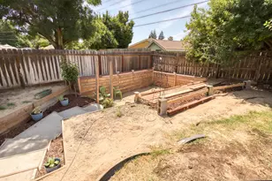 252 E Clinton Ave, Atwater, CA 95301 - Photo 15