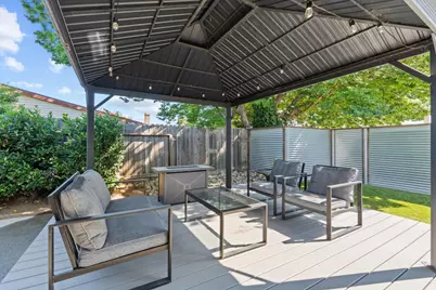 10735 Sterling Wood Way, Rancho Cordova, CA 95670 - Photo 21