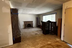 10240 Goinyour Way, Sacramento, CA 95827 - Photo 5