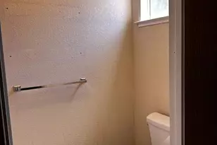 10240 Goinyour Way, Sacramento, CA 95827 - Photo 9