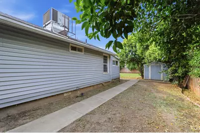 1820 E 23rd Street, Merced, CA 95340 - Photo 19