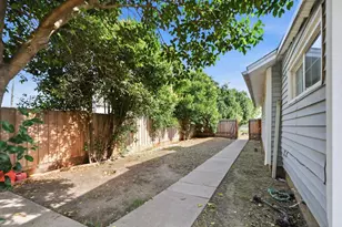 1820 E 23rd St, Merced, CA 95340 - Photo 21