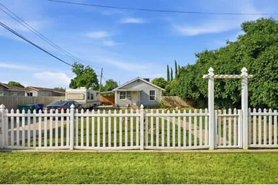 1820 E 23rd Street, Merced, CA 95340 - Photo 3