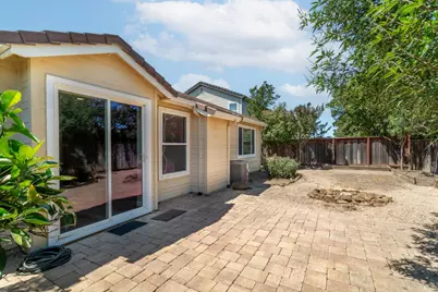 733 W Main Street, Winters, CA 95694 - Photo 3