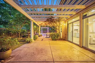 945 Sierra Park Ln, Sacramento, CA 95864 - Photo 41