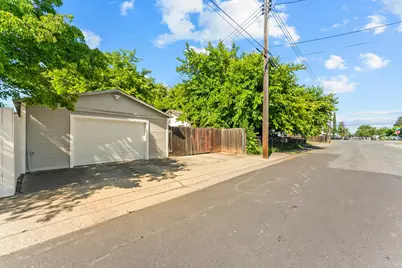 4285 65th Street, Sacramento, CA 95820 - Photo 63