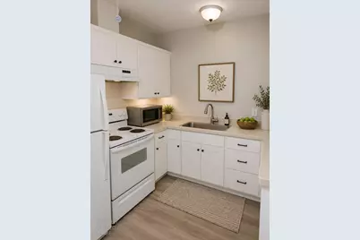 1707 W Swain Road #12, Stockton, CA 95207 - Photo 3