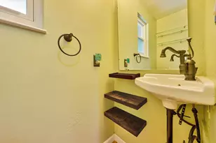 506 Roundtree Ct, Sacramento, CA 95831 - Photo 31