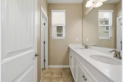 2124 Camino Real Way, Roseville, CA 95747 - Photo 35