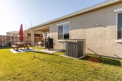 2354 Ruthie Avenue, Manteca, CA 95337 - Photo 15