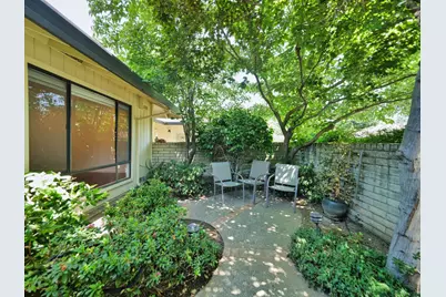 1206 Commons Dr., Sacramento, CA 95825 - Photo 21