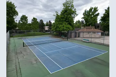 6034 Casa Alegre, Carmichael, CA 95608 - Photo 21
