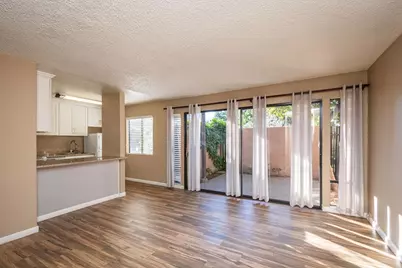 820 E Woodside Lane #2, Sacramento, CA 95825 - Photo 17