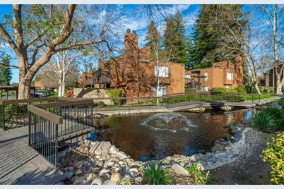820 E Woodside Lane #2, Sacramento, CA 95825 - Photo 9