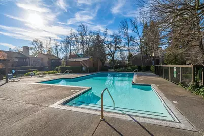 820 E Woodside Lane #2, Sacramento, CA 95825 - Photo 25