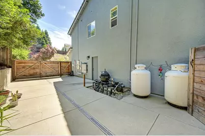 9090 Orchid Shade Dr, El Dorado Hills, CA 95762 - Photo 43