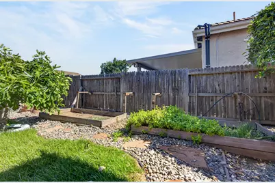 9837 Lois Stiltner Court, Elk Grove, CA 95624 - Photo 81