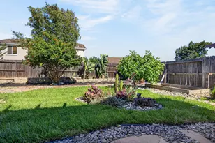 9837 Lois Stiltner Ct, Elk Grove, CA 95624 - Photo 79
