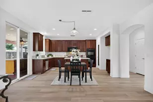 9837 Lois Stiltner Ct, Elk Grove, CA 95624 - Photo 27
