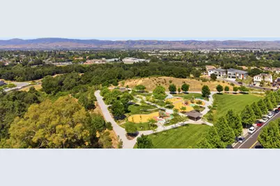 1160 Marsanne Lane, Gilroy, CA 95020 - Photo 5