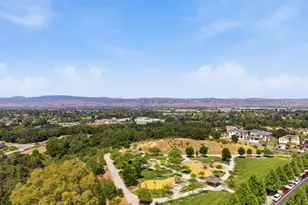 1160 Marsanne Ln, Gilroy, CA 95020 - Photo 5