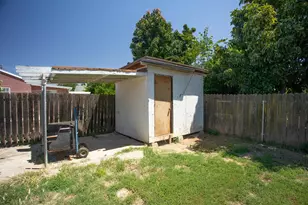 771 Orange St, Yuba City, CA 95991 - Photo 3