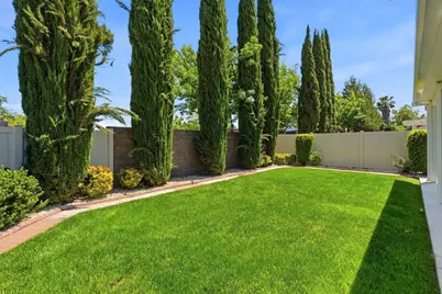 6895 Romanzo Way, Elk Grove, CA 95758 - Photo 29