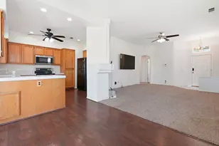 6895 Romanzo Way, Elk Grove, CA 95758 - Photo 13
